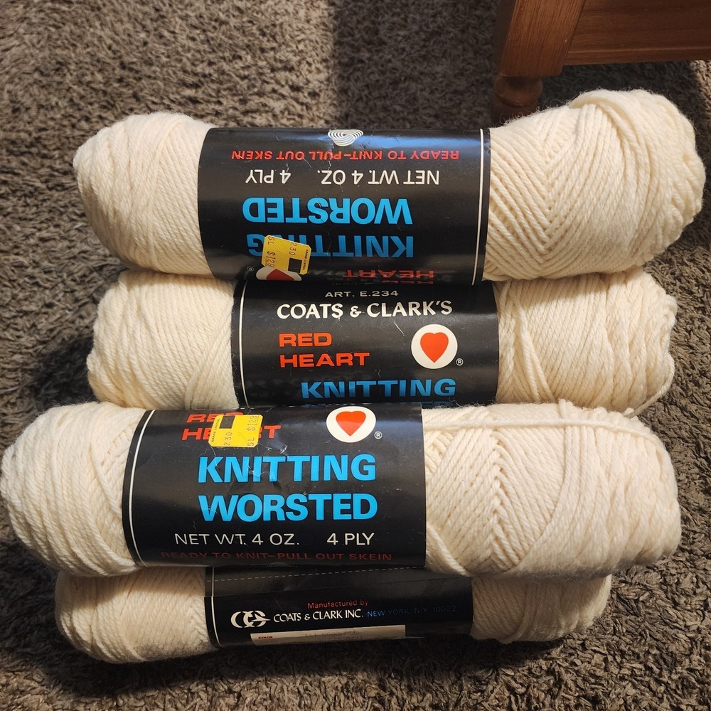 Coats & Clark Red Heart Yarn in Eggshell Worsted ART. E. 234 Lot Of 2 Skeins NWT